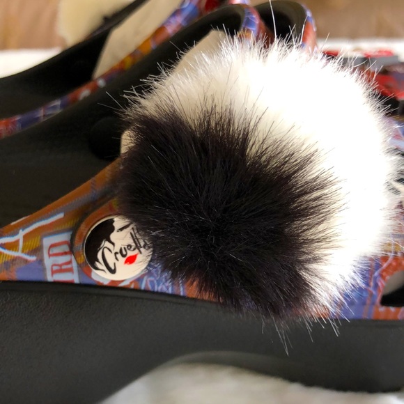 Disney 101 Dalmatians Cruella de Vil Platform Crocs Limited Edition NWT - Picture 12 of 12